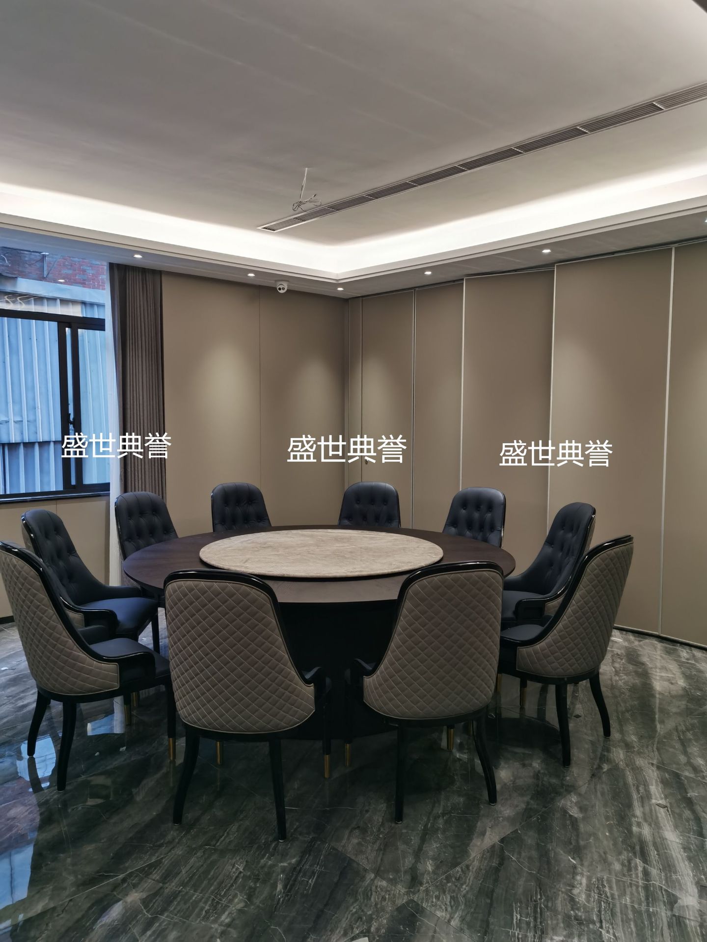 Hotel Solid Wood Furniture Seafood Restaurant Box Solid Wood Dining Chair Banquet Center Solid Wood Table and Chair Hotel Solid Wood Furniture Seafood Restaurant Box Solid Wood Dining Chair Banquet Center Solid Wood Table and Chair