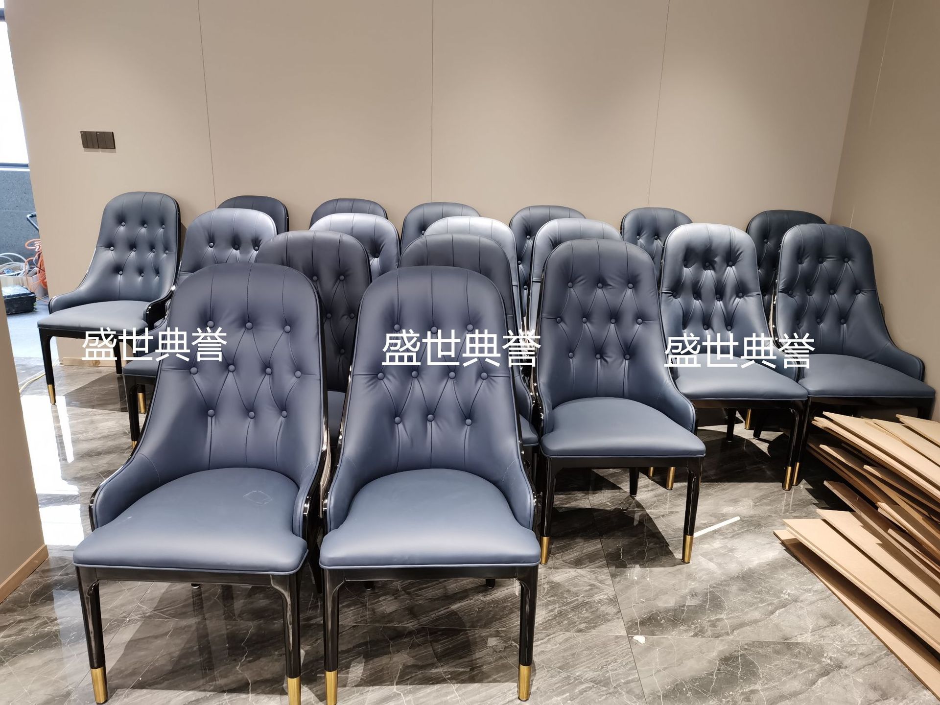 Hotel Solid Wood Electric Dining Table And Chair Hotel Compartment Light Luxury Chair Restaurant Modern Solid Wood Chair Hotel Solid Wood Electric Dining Table And Chair Hotel Compartment Light Luxury Chair Restaurant Modern Solid Wood Chair