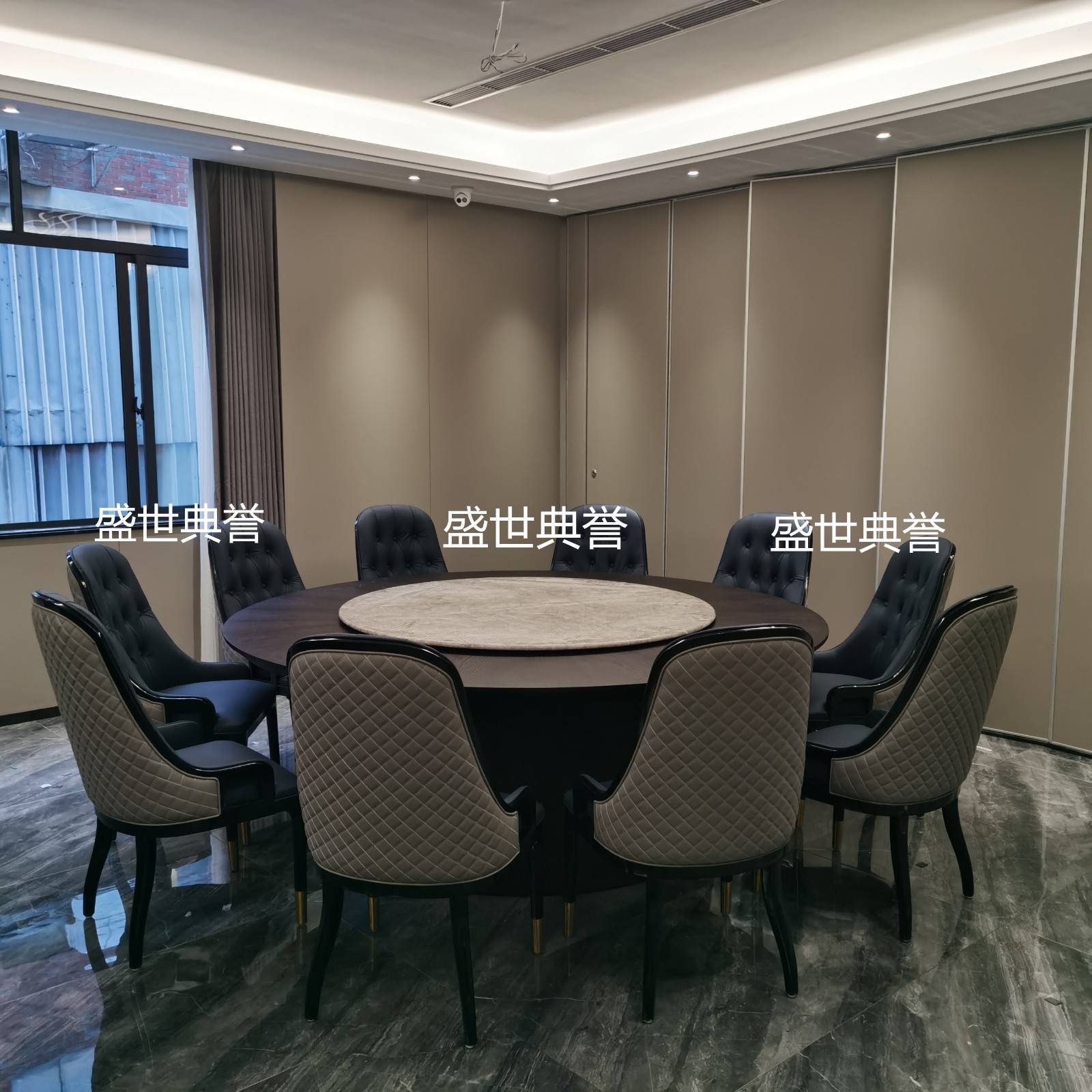 Hotel Solid Wood Electric Dining Table And Chair Hotel Compartment Light Luxury Chair Restaurant Modern Solid Wood Chair