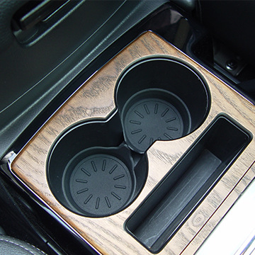 Amazon Hot Sale Car Accessories Coaster Car Supplies Skimming Modeling Cup Slot Pad Shockproof Silicone Cup Holder