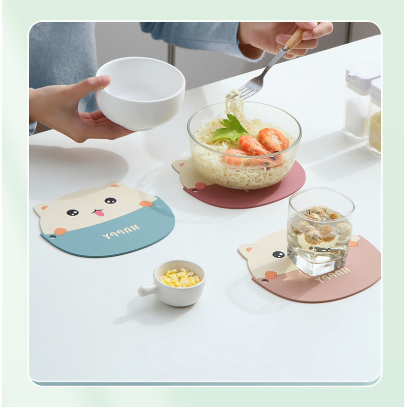 Heat Proof Mat Anti-Scald and High Temperature Resistant Placemat Household Silicone Waterproof and Oil-Proof Potholder Table Mat Placemats Dining Table Bowl Coaster Cup Coaster