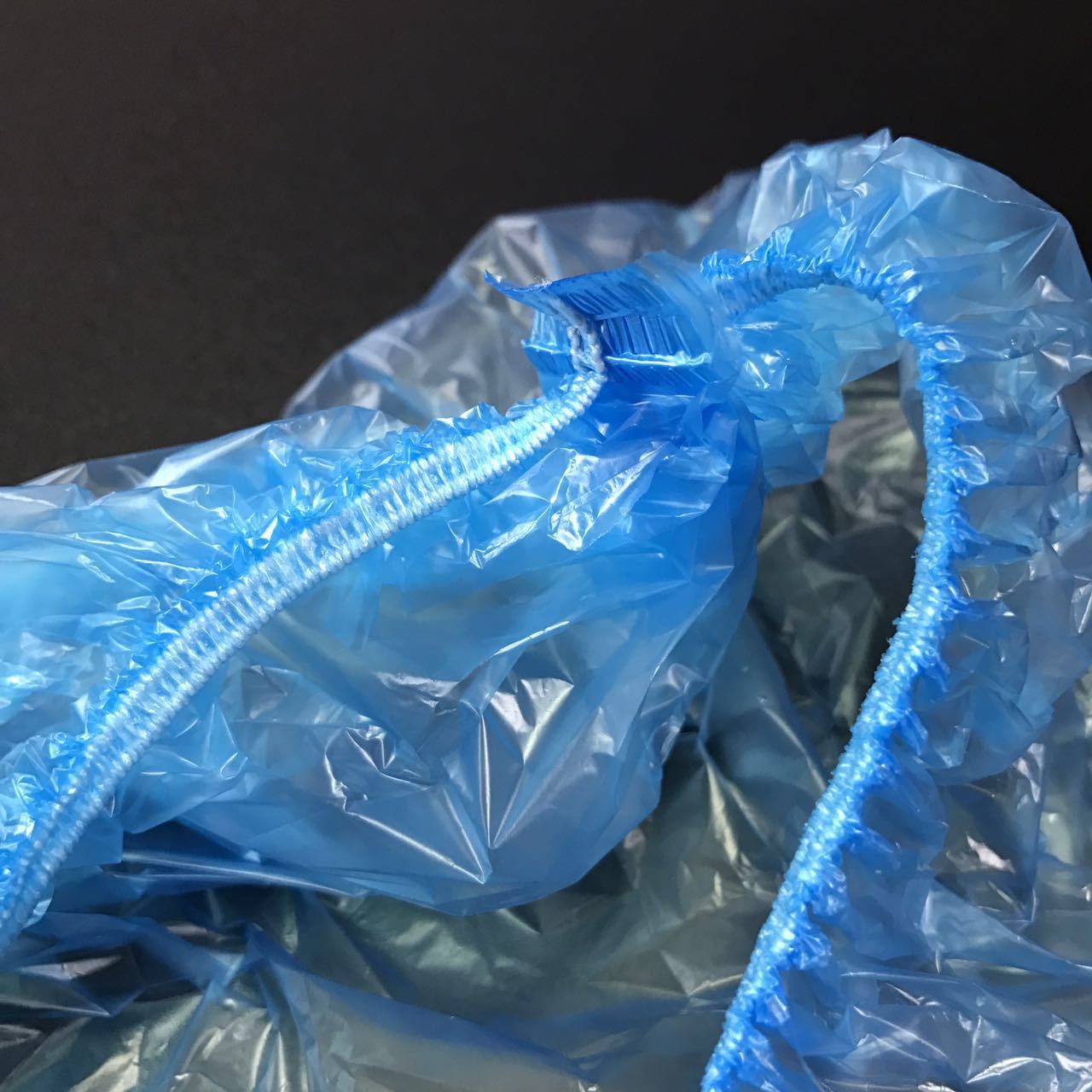 Disposable Shower Cap 100 PCs Plastic Waterproof Headgear Transparent Hotel Hair Dyeing Strip Shower Cap PE Plastic Wrap Cover Disposable Shower Cap 100 PCs Plastic Waterproof Headgear Transparent Hotel Hair Dyeing Strip Shower Cap PE Plastic Wrap Cover