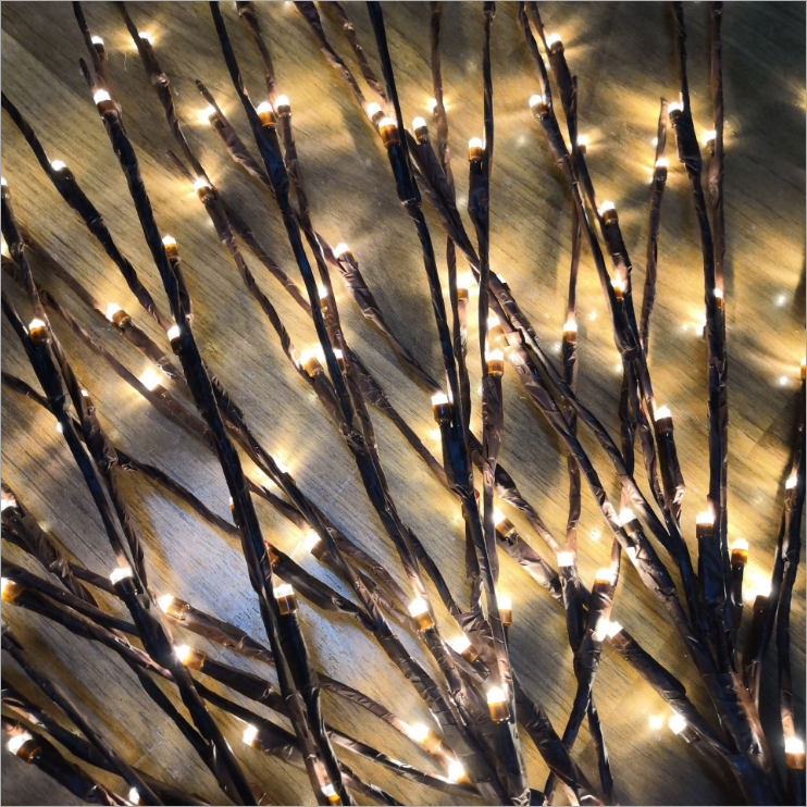 Battery Box Branch Lamp Indoor Hotel LED Artificial Tree Lights Photography Props 20 Head Christmas Decoration Branch Light