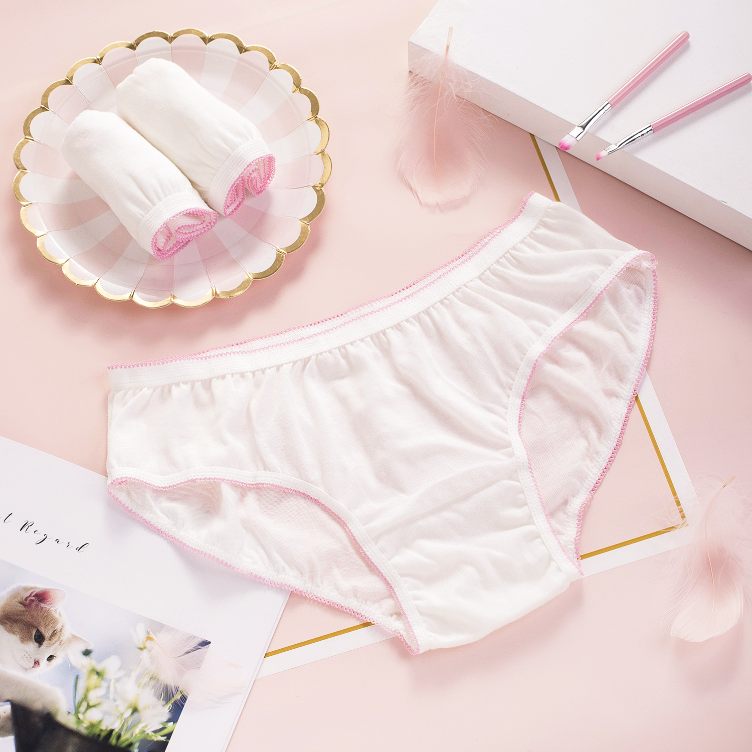 5Pack Disposable Underwear Pure Cotton Women&#039;s Briefs Pregnant Women&#039;s Underpants Travel Portable Underwear Manufacturer