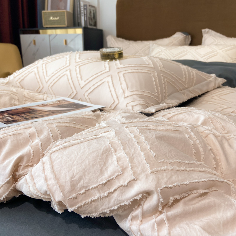 Four Seasons Universal Solid Color Four-Piece Set High-End 100 Quilt Cover Bed Sheet 4 Embroidery Wide Edge Bedding Set