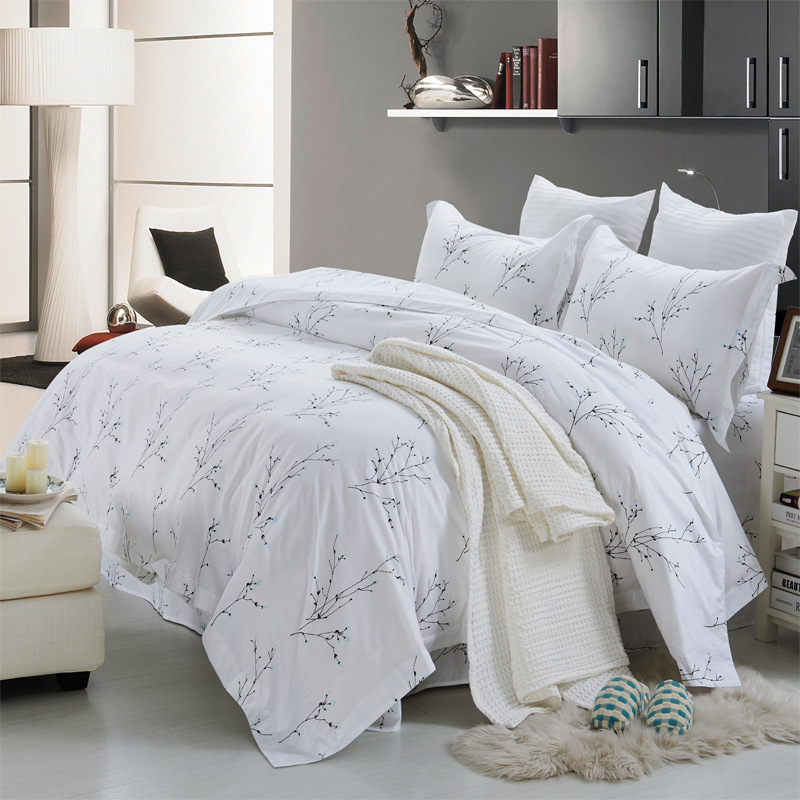 Hotel plain 4-p bedding set manufacturers selling foreign trade