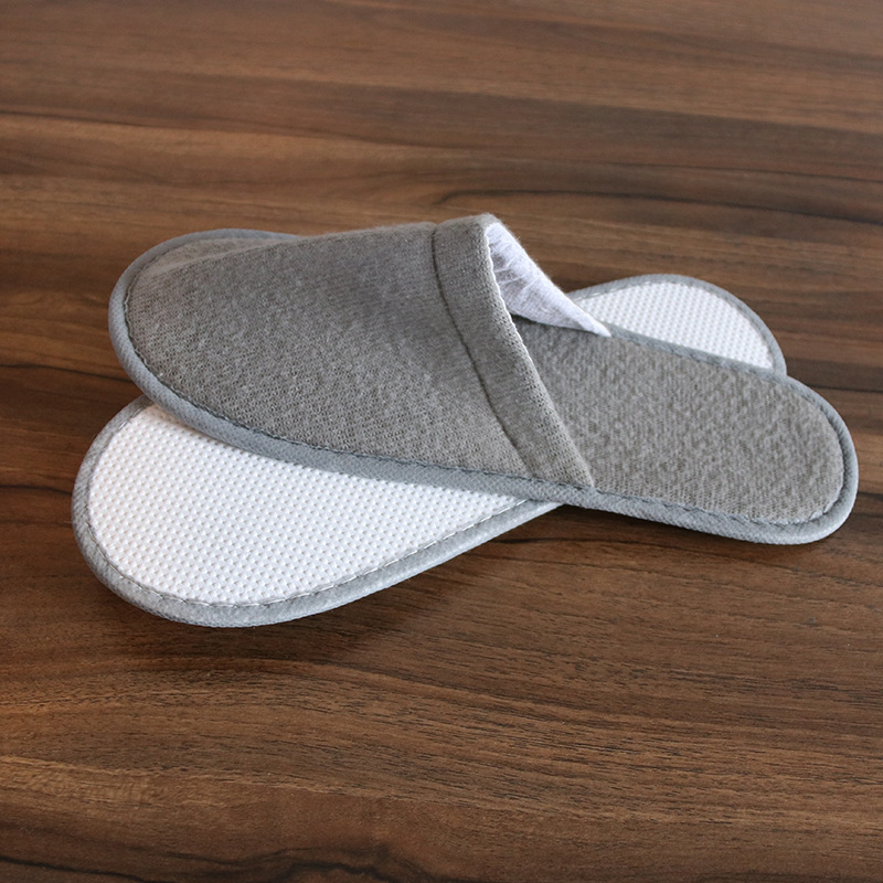 Hotel Room Gray Disposable Slippers Hotel Consumables Toothbrush Toothpaste Toiletries in Stock