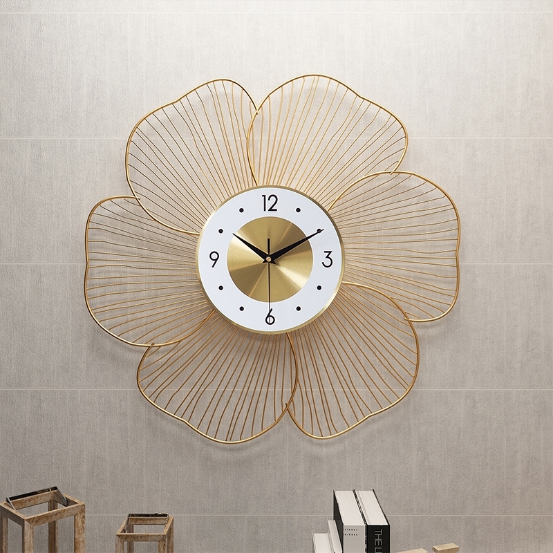 Clock simple creative living room wall clock Nordic restaurant luxury wall clock home wall clock background wall modern