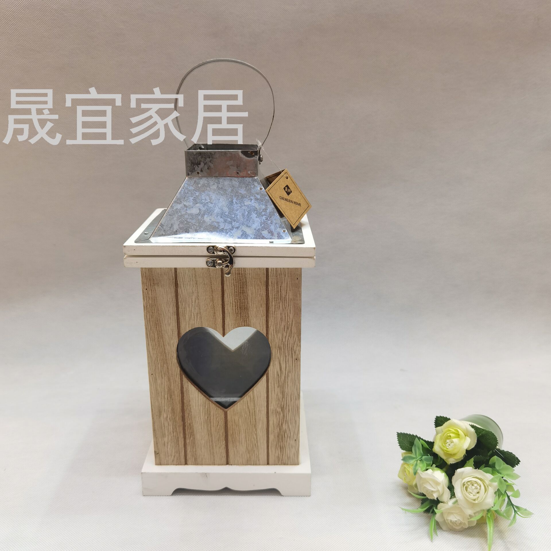 European Storm Lantern Candlestick Love Floor Aromatherapy Candle Wood Iron Storm Lantern Craftwork Storm Lantern Bedroom Decoration