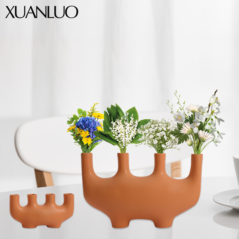 Modern Minimalist Creative Resin Black Candlestick Decorations Nordic Vase Soft Decoration Home Crafts Ornaments