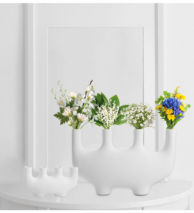 Modern Minimalist Creative Resin Black Candlestick Decorations Nordic Vase Soft Decoration Home Crafts Ornaments