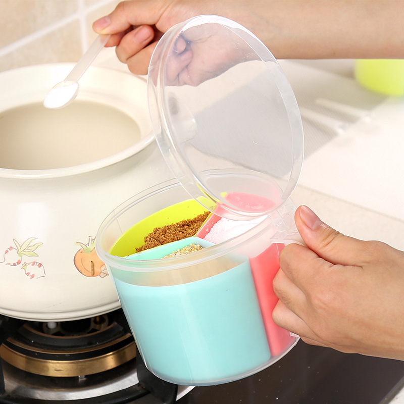 Kitchen round multi-style plastic household pepper pot salt MONosodium glutamate contains pot salt