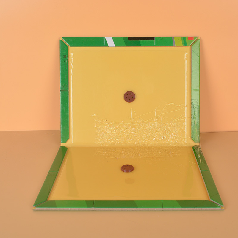 Professional Wholesale Green Leaf Genuine Adhesive Glue Mouse Traps Cockroach Adhesive Fly Trap Sticky Catcher