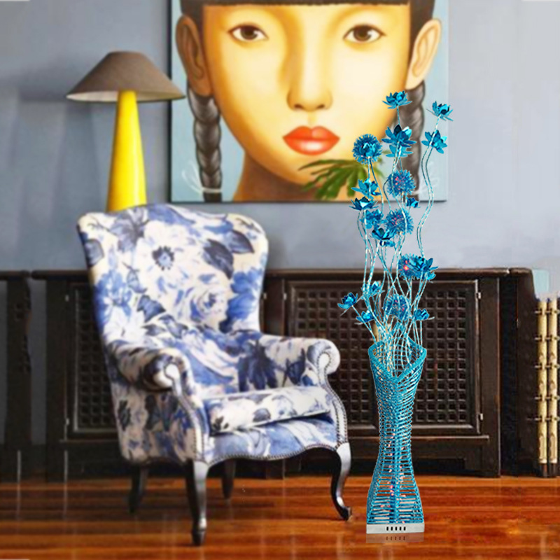 Table Lamp Fashion Blue Warm Wedding Bedroom Floor Lamp Wedding Gift Decoration Living Room and Bedside Floor Lamp