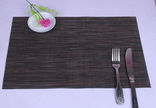 Environmental protection PVC2*2 double color west meal pad 30*45cm heat insulation mat. Environmental protection PVC2*2 double color west meal pad 30*45cm heat insulation mat.