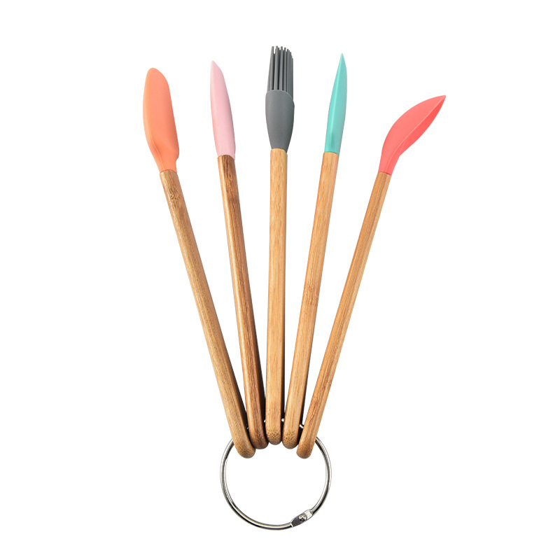  Tool Color 5-Piece Set Spatula Silicone Scraper Children&#039;s Wooden Handle Small Kitchenware Made from Silicone