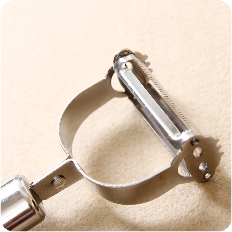 Stainless Steel Smiley Peeler Grater Multi-Functional Double-Headed Fruit Peeling Knife Vegetable and Fruit Paring Knife Kitchen Gadget