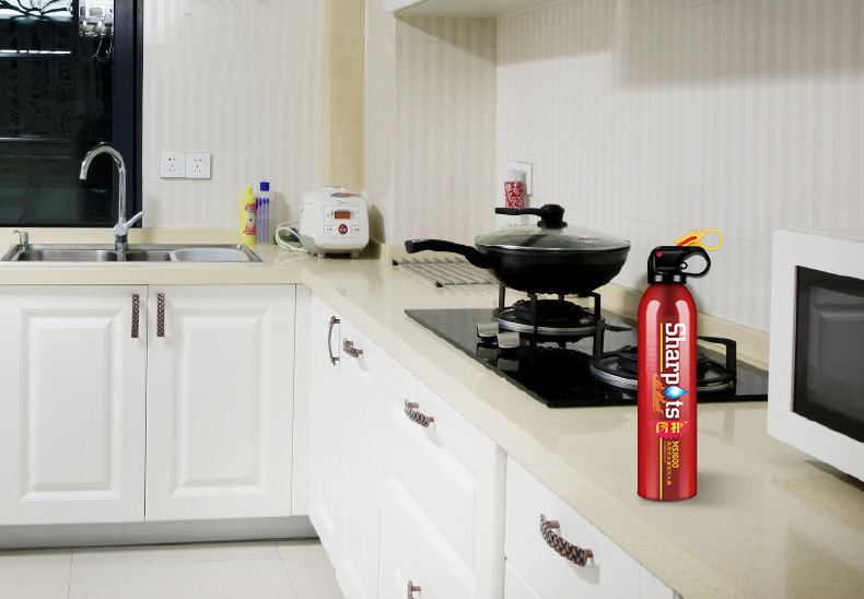Portable Car Fire Extinguisher Simple Water-Based Fire Extinguishers Light-Duty Vehicle Fire Extinguisher Household Fire Equipment