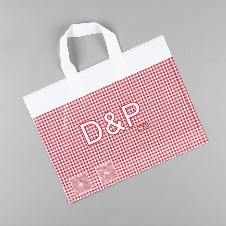 Production Creative with Red Square Plaid PE Clothing Gift Bag Shopping Bag Handbag Plastic Packaging Bag with Logo Production Creative with Red Square Plaid PE Clothing Gift Bag Shopping Bag Handbag Plastic Packaging Bag with Logo