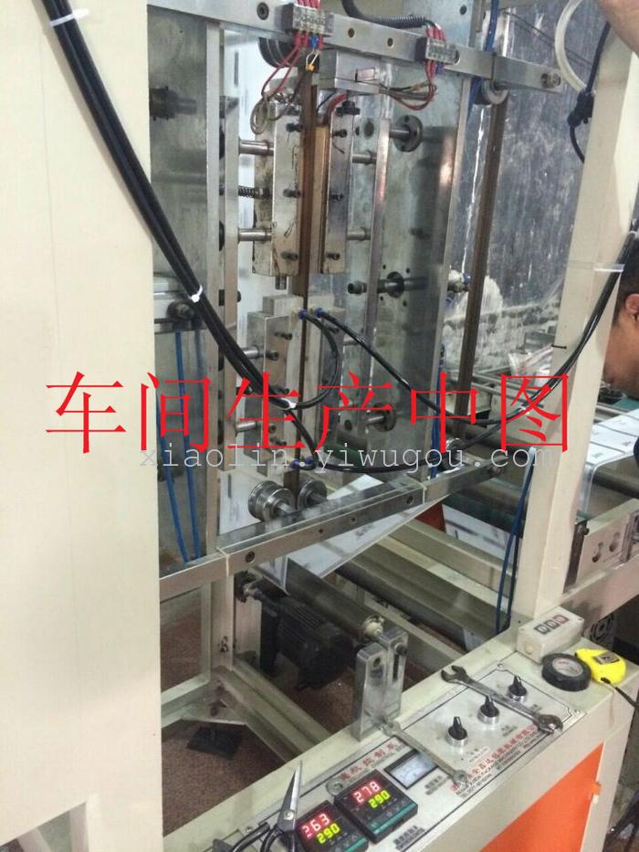 Manufacturer custom PE transparent, matte printed zipper closure plastic packaging bag Manufacturer custom PE transparent, matte printed zipper closure plastic packaging bag