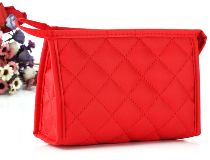 Embroidered cosmetic bag cosmetic bag clutch bag diamond lattice storage bag gift bag three piece kit