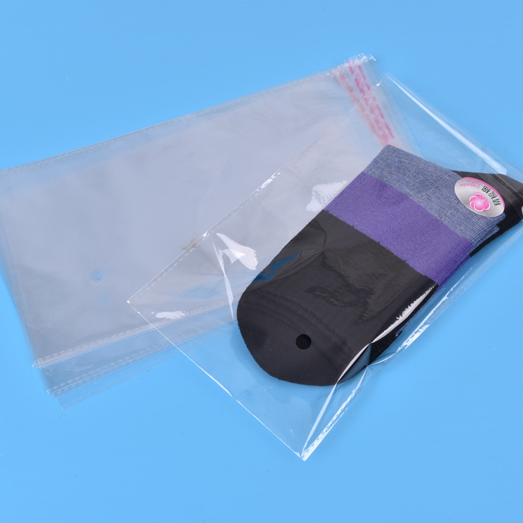 Yiwu manufacturer opp gift bag 13*24 plastic bag self-sealing bag quality good price reasonable.
