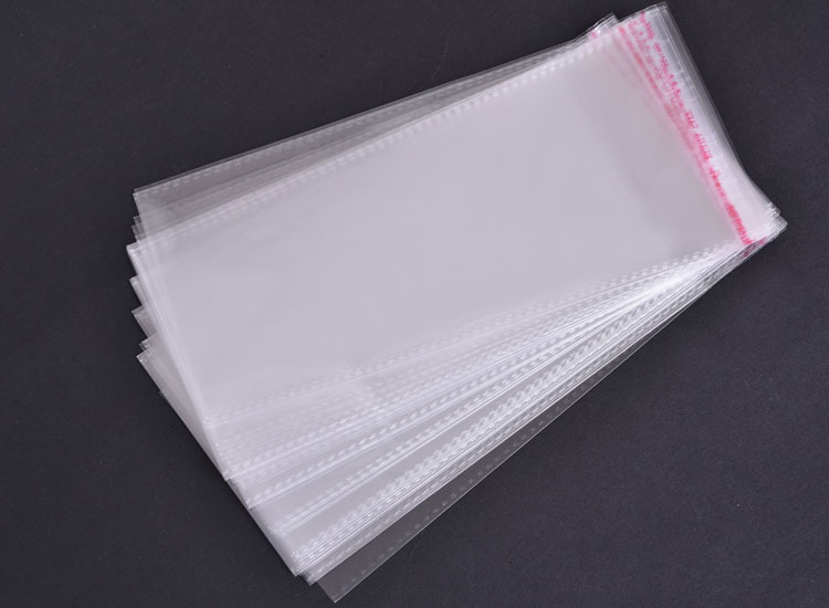 Yiwu manufacturer opp gift bag 13*24 plastic bag self-sealing bag quality good price reasonable.