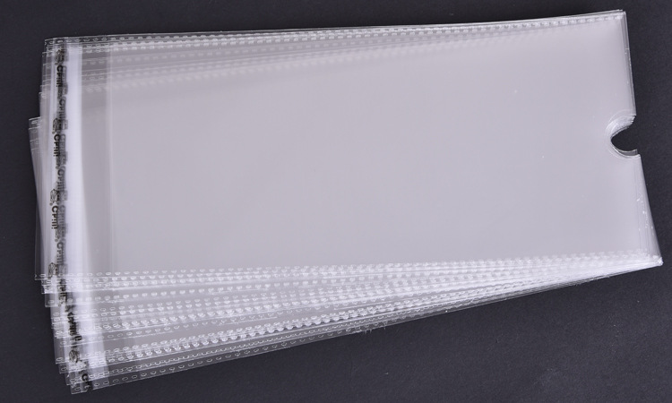 Yiwu manufacturer opp gift bag 13*24 plastic bag self-sealing bag quality good price reasonable.