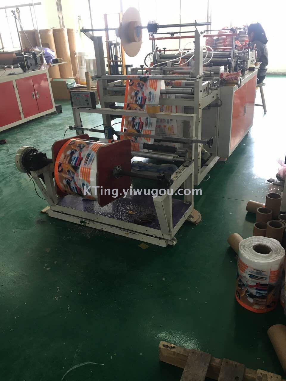 The vacuum compression bag of the perfume pouch is sold by the vacuum bag manufacturer. The vacuum compression bag of the perfume pouch is sold by the vacuum bag manufacturer.