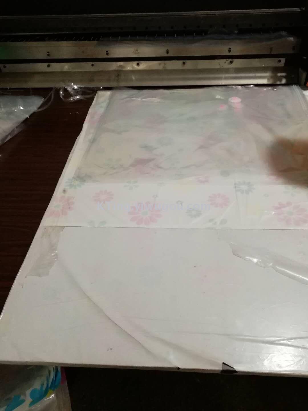 The vacuum compression bag of the perfume pouch is sold by the vacuum bag manufacturer. The vacuum compression bag of the perfume pouch is sold by the vacuum bag manufacturer.