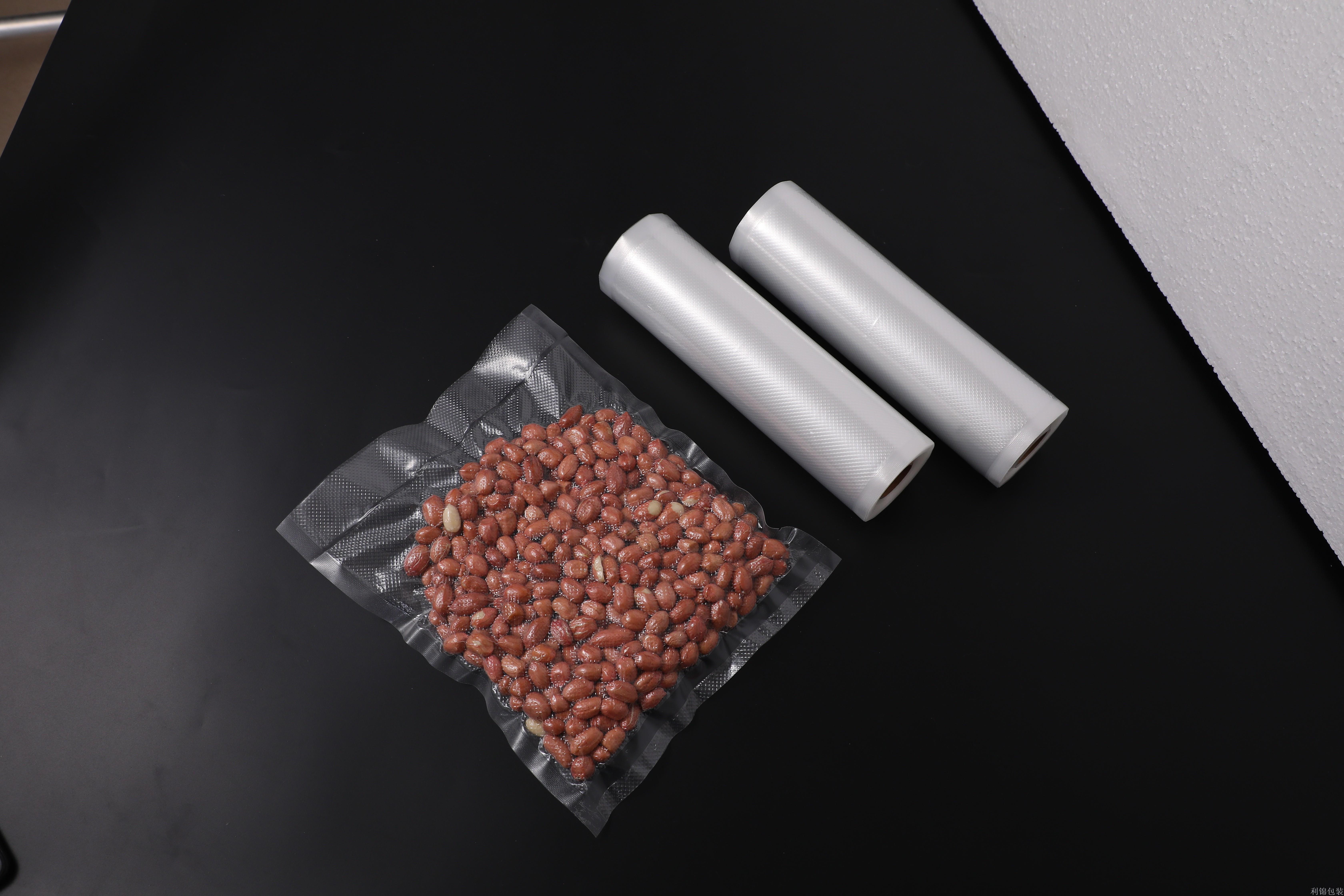 Grain vacuum bag in three - side seal smooth surface 9 silk road 10 silk food grade can be refrigerated multiple sizes available in stock