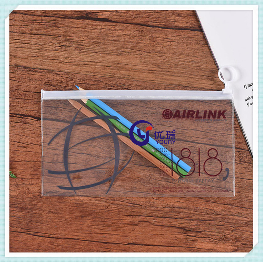 Manufacturer's custom PVC baby diaper bag transparent PVC clothing zipper bag environmental protection fantasy PVC bag
