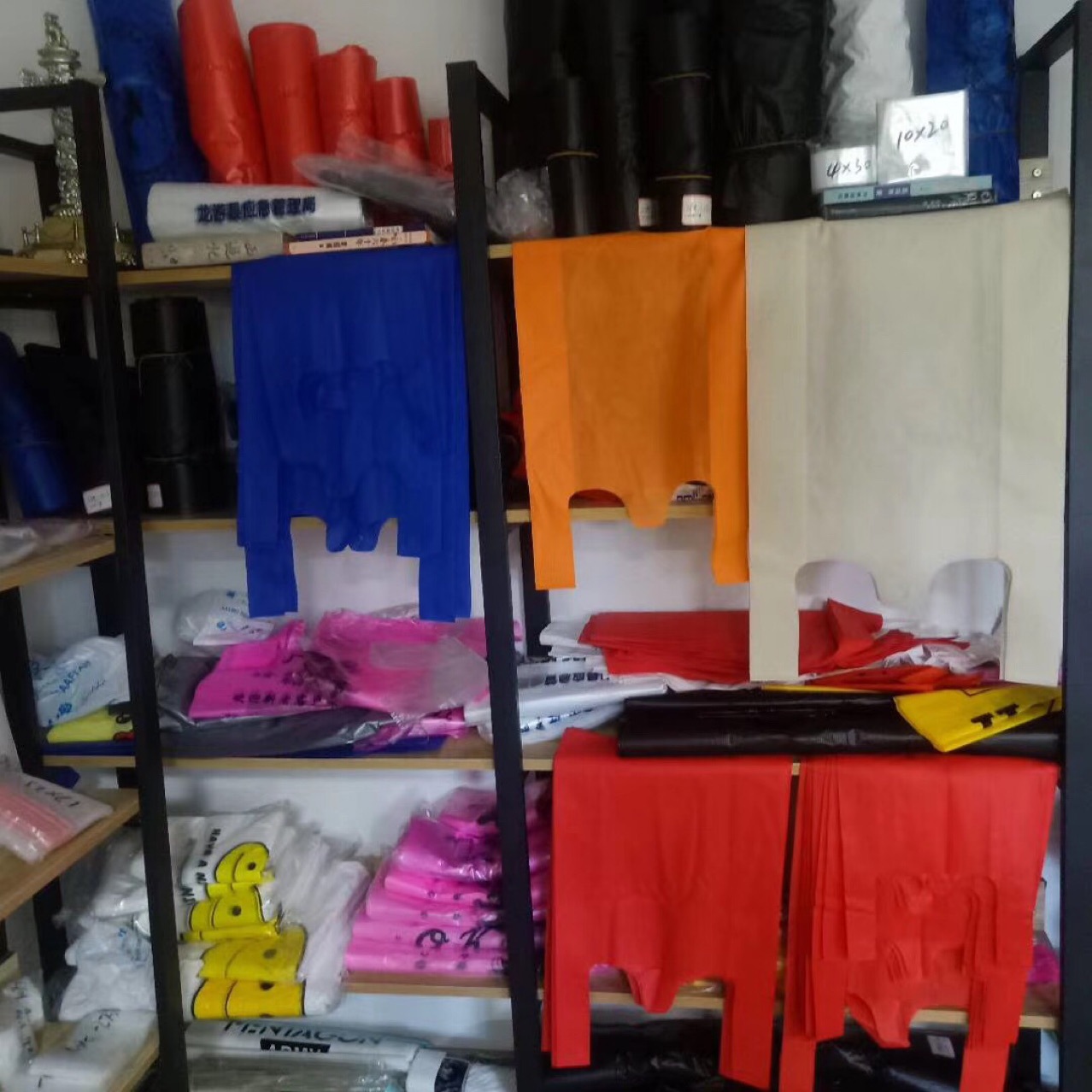 Non-Woven Fabric Vest Bag Spot Goods Do Not Retail The Whole Batch Non-Woven Fabric Vest Bag Spot Goods Do Not Retail The Whole Batch