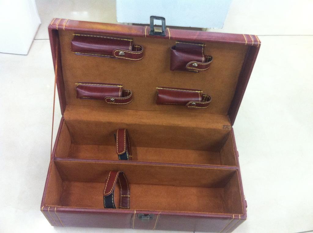 Black double wine set with leather red wine box red wine box packaging