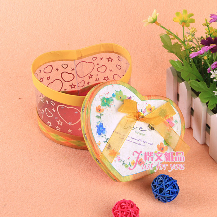 Lovely heart apple box fashionable creative gift box transparent heart box