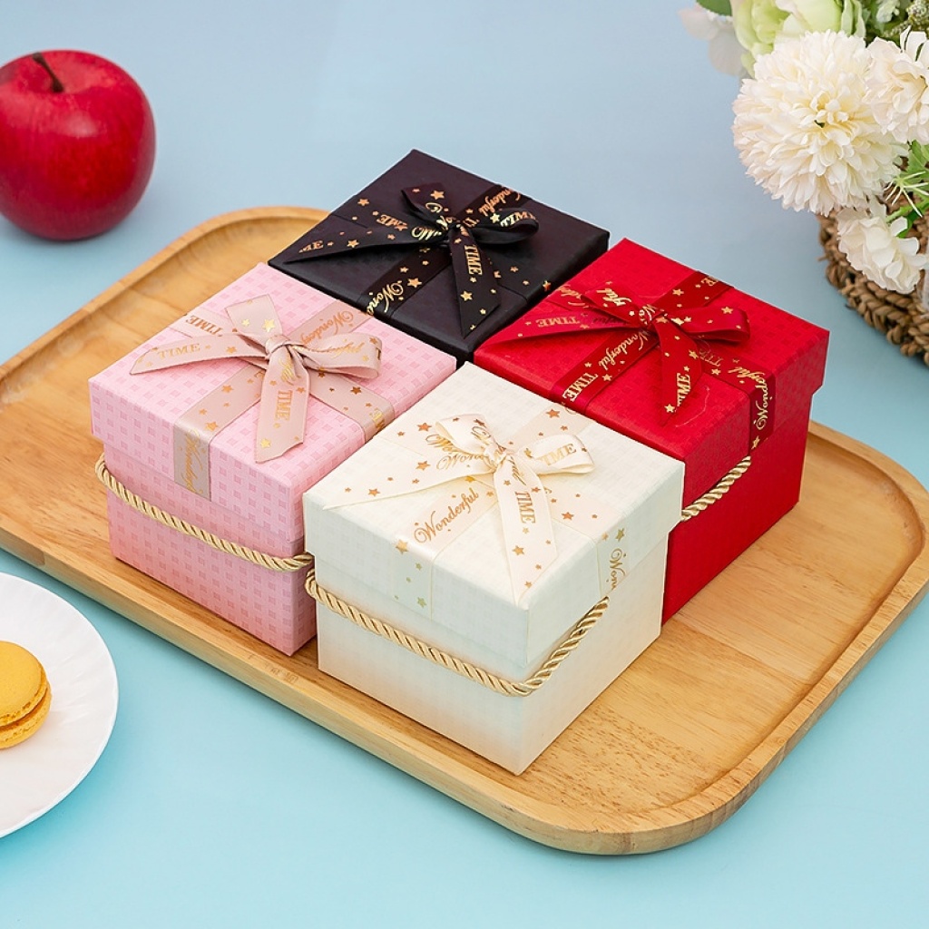Lid and Base Solid Box Apple Box Christmas Eve Gift Box Christmas Gift Box Customizable Lid and Base Solid Box Apple Box Christmas Eve Gift Box Christmas Gift Box Customizable