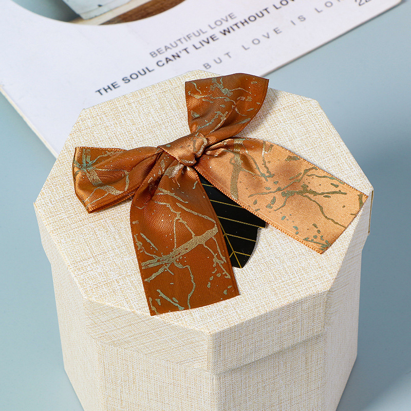 Wedding Gift Exquisite Candy Towel Gift Box European Portable Wedding Candies Box Apple Box Wedding Supplies Packing Box