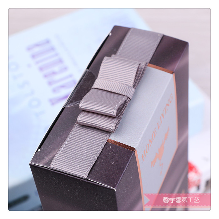 Aromatherapy gift box indoor fragrance candle smokeless cane aromatherapy of scented oil evaporate perfume.