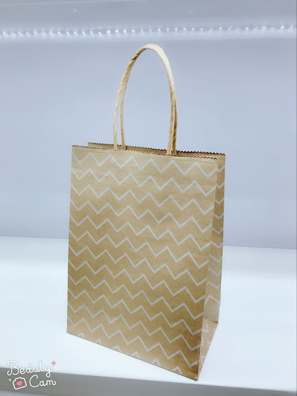 Imported Kraft Paper 901 Series Fashion Handbag Shopping Mall Advertising Promotion Gift Bag Logo Customization Wholesale Imported Kraft Paper 901 Series Fashion Handbag Shopping Mall Advertising Promotion Gift Bag Logo Customization Wholesale
