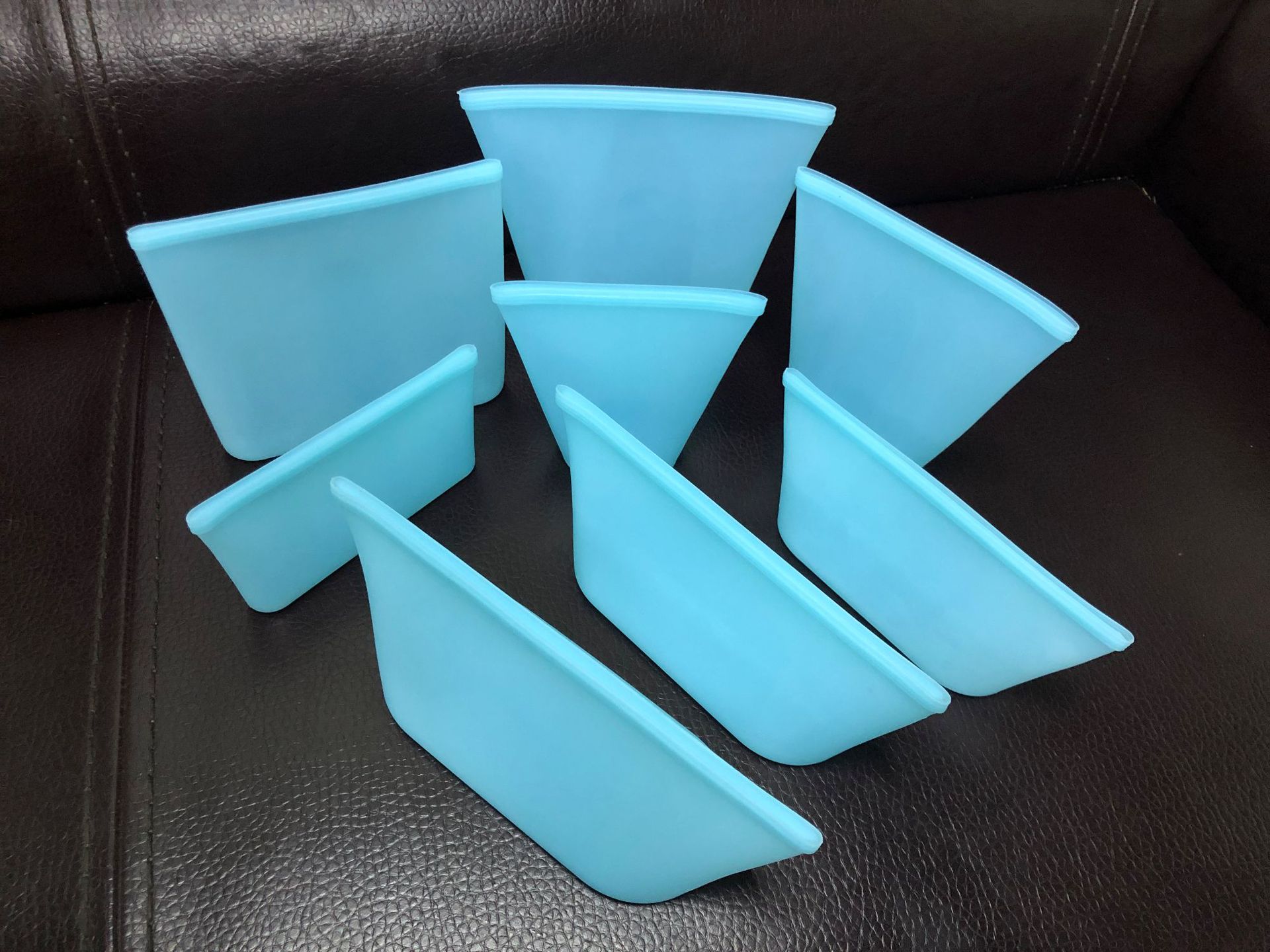 Silicone Freshness Protection Package Easy to Clean Silicone Bag Zipper Storage Bag Silicone Food Bag Food Silicone Bag Silicone Freshness Protection Package Easy to Clean Silicone Bag Zipper Storage Bag Silicone Food Bag Food Silicone Bag