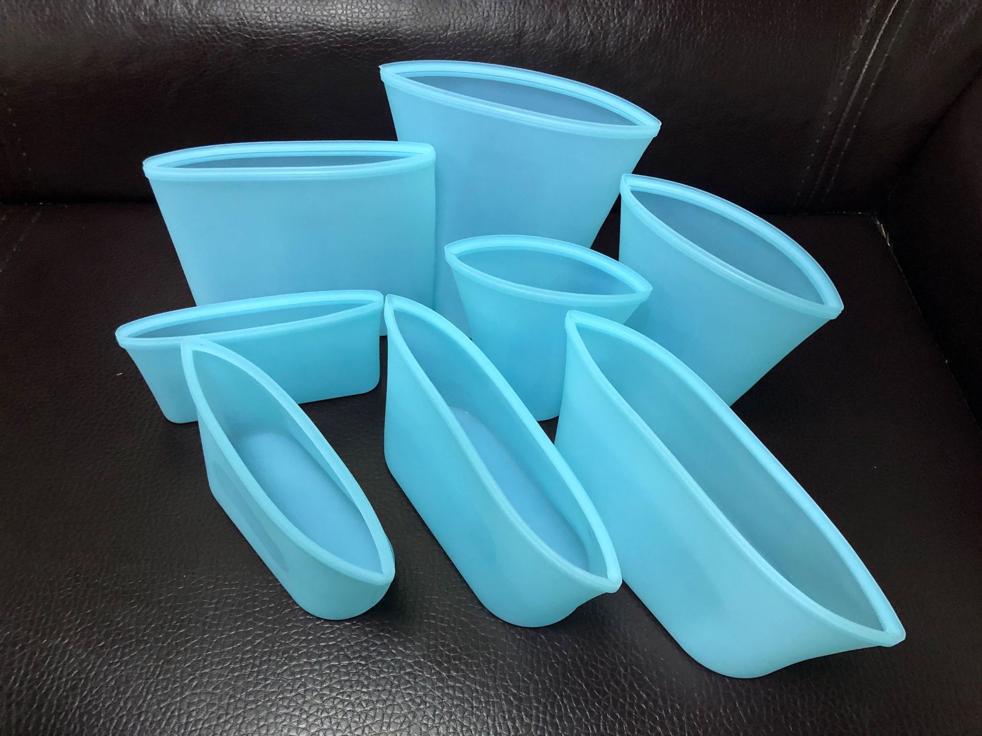 Silicone Freshness Protection Package Easy to Clean Silicone Bag Zipper Storage Bag Silicone Food Bag Food Silicone Bag Silicone Freshness Protection Package Easy to Clean Silicone Bag Zipper Storage Bag Silicone Food Bag Food Silicone Bag