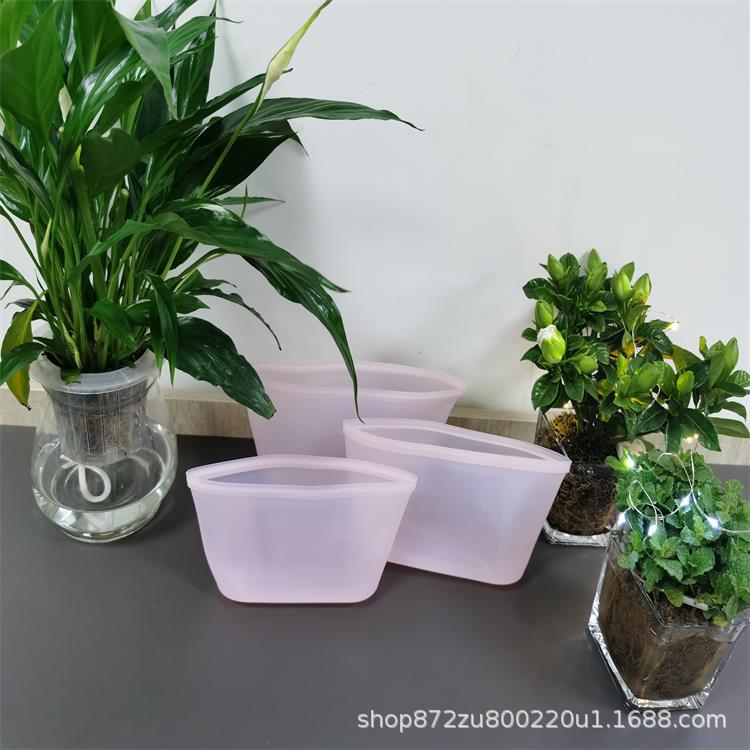Factory spot silicone plastic bag silicone self - sealed storage bag refrigerator food bag silicone food storage bag Factory spot silicone plastic bag silicone self - sealed storage bag refrigerator food bag silicone food storage bag