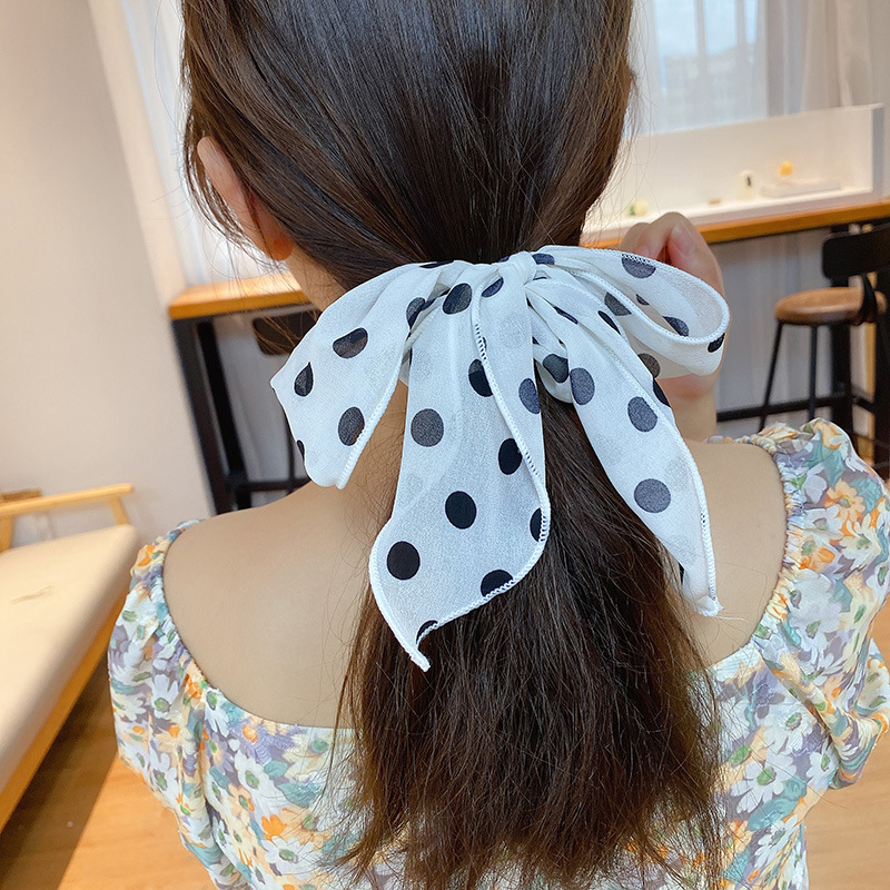 A Japanese black Bowknot hairpin women&#039;s net Red sen super fairy hair card fascinate red hair rope women