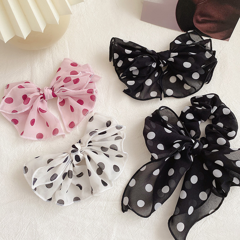 A Japanese black Bowknot hairpin women&#039;s net Red sen super fairy hair card fascinate red hair rope women