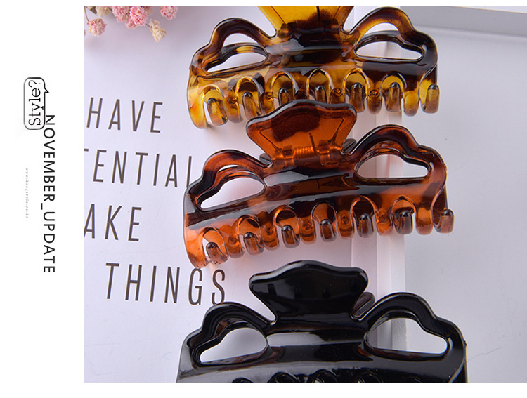 Clip headdress act the role of simple hairpin act the role of act the role of grab clip medium Korean disc-hair implement grace hair card spring and summer money