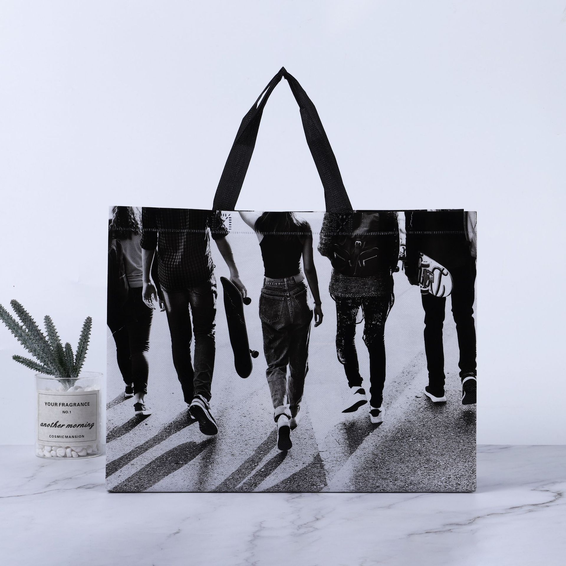 Currently Available Three-Dimensional Nonwoven Fabric Bag Manufacturers Specializing in the Production of Non-Woven Bags Customized Laminating Hand Bag Shopping Bags Currently Available Three-Dimensional Nonwoven Fabric Bag Manufacturers Specializing in the Production of Non-Woven Bags Customized Laminating Hand Bag Shopping Bags