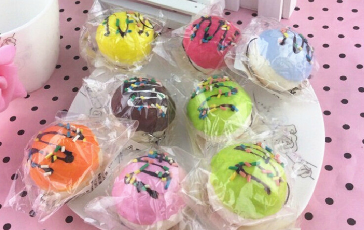 PU simulation 4CMnew Small cake cell phone bag mobile phone pendant pendant phone rope PU simulation 4CMnew Small cake cell phone bag mobile phone pendant pendant phone rope