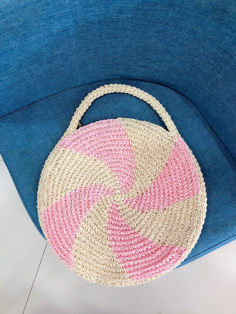 2020 New Straw Bag Paper Rope round Cake Multi-Color Handbag Bag Handmade Women's Woven Bag 2020 New Straw Bag Paper Rope round Cake Multi-Color Handbag Bag Handmade Women's Woven Bag