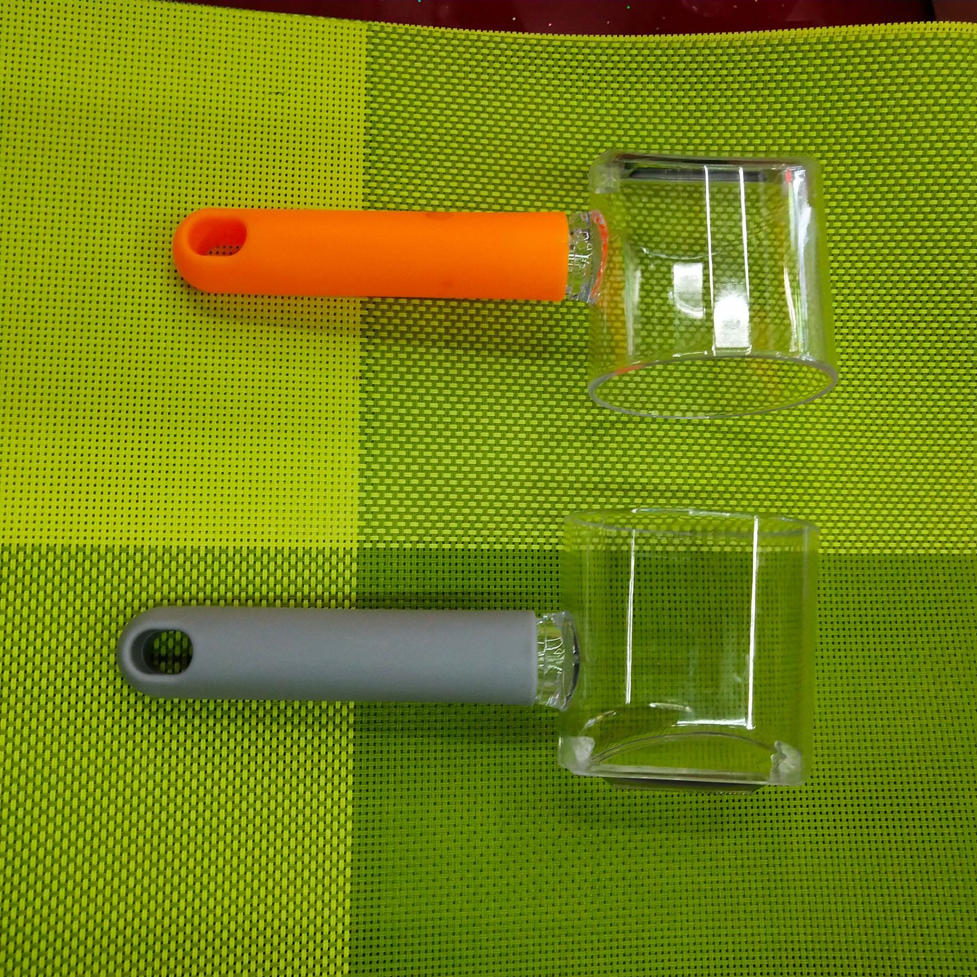 Dual-Purpose Peeler Bottle Opener Beam Knife Peel Residue Storage Box Comes with Transparent Bucket Peeler