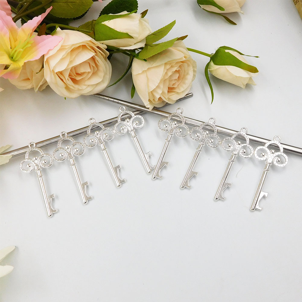 New Hot Sale Wedding Favors Creative Small Gift Key Bottle Opener Pendant Wedding Supplies Pillow Wedding Candies Box